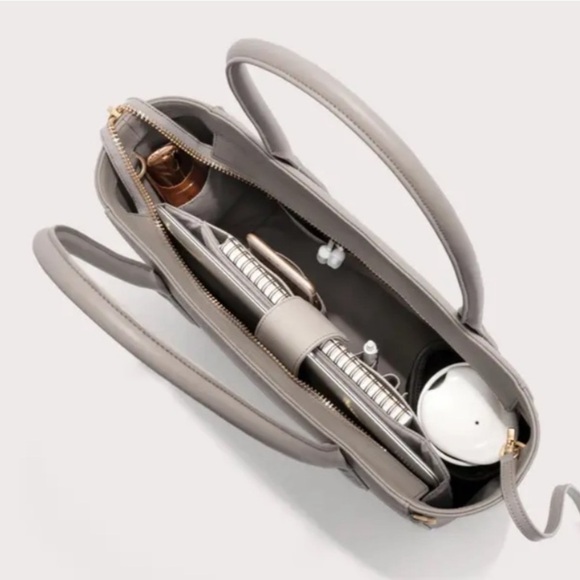 Dagne Dover signature classic tote - Picture 2 of 6